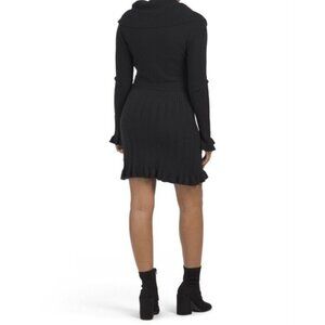 VERTIGO Cowl Neck Pleated Skirt Waist Tie Ribbed Knit Mini Dress Size M Black